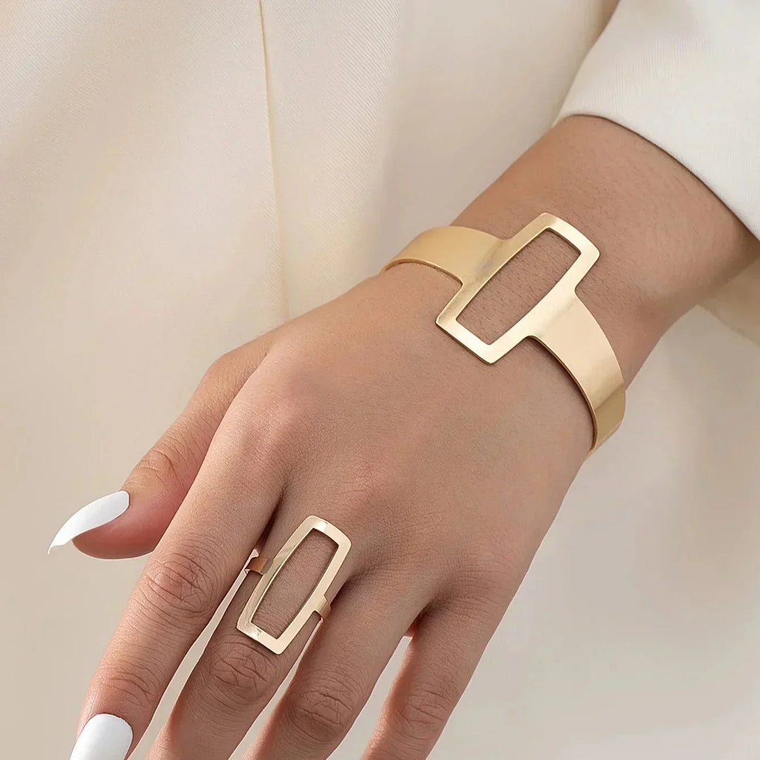 TIMELESS COLLECTION