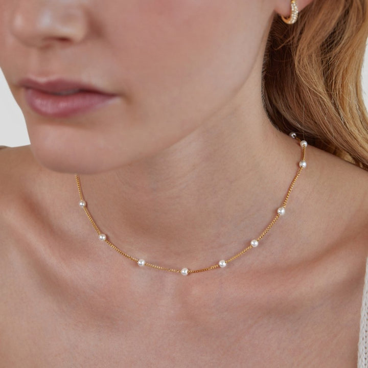 Gold Pearl Necklace